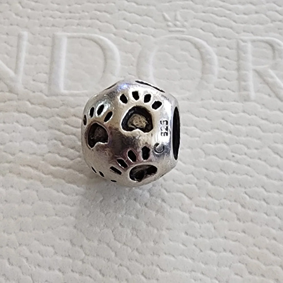 PAWS STERLING SILVER CHARM - Picture 2 of 7